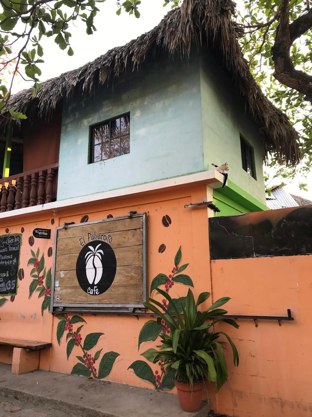 Hostal Tia Reyna El Zonte Eksteriør billede