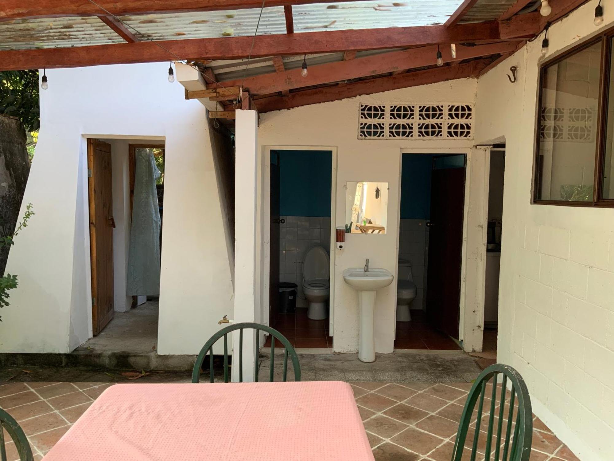 Hostal Tia Reyna El Zonte Eksteriør billede